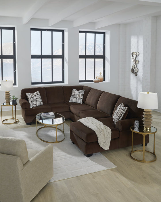 Kimlee Sectional with Chaise - Hammers Furniture (MN)