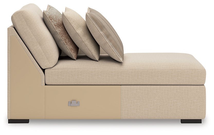 LadyMae Sectional with Chaise - Hammers Furniture (MN)