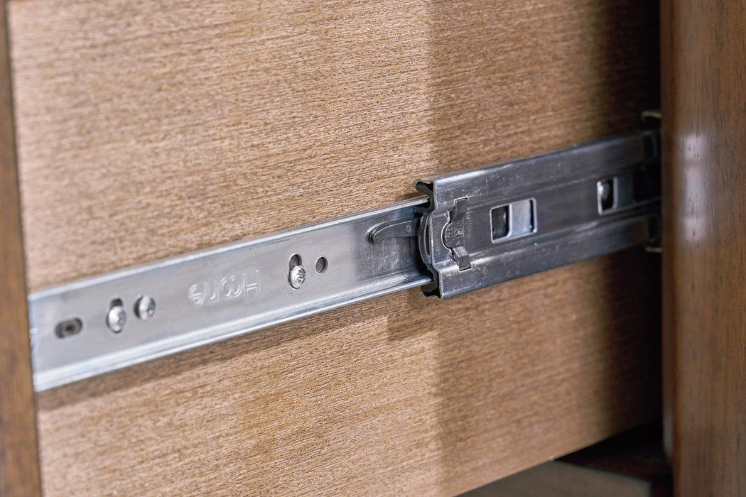 Lyncott Bedroom Set - Hammers Furniture (MN)