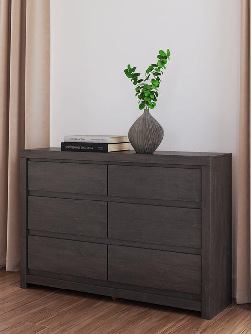 Fraluna Dresser - Hammers Furniture (MN)