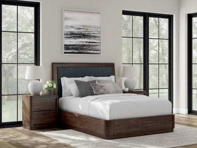Dilenno Upholstered Bed - Hammers Furniture (MN)