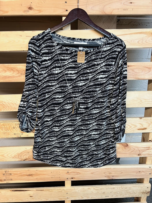 Carolyn Taylor Blouse with Necklace